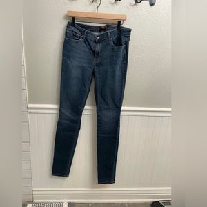 Womens Joes Jeans.  Size 31. Dark blue Jean color.